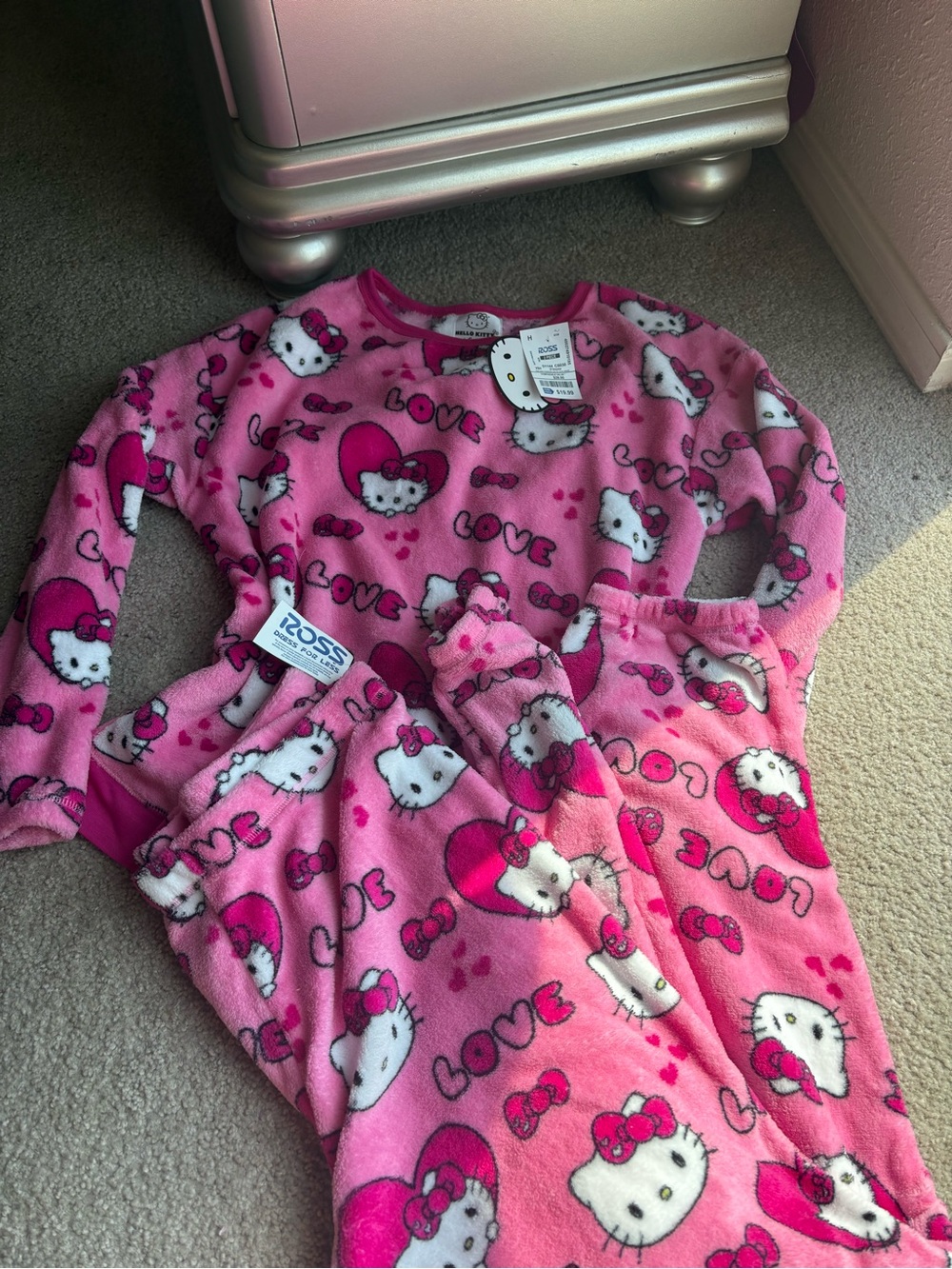Hello Kitty set 🩷 - Picture 1 of 3